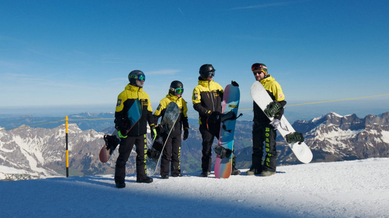 Snowboard Team auf dem Titlis